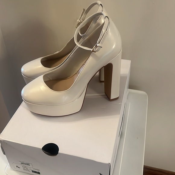 Never-worn off-white platforms - Picture 3 of 7